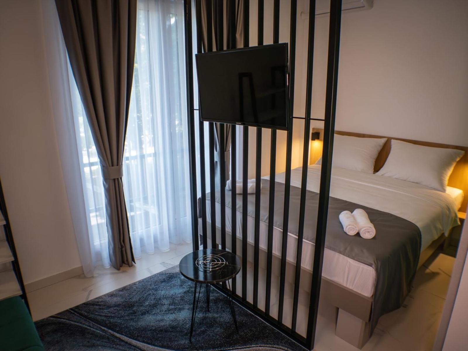 Sunny Corner Apartments วิโซโค ภายนอก รูปภาพ