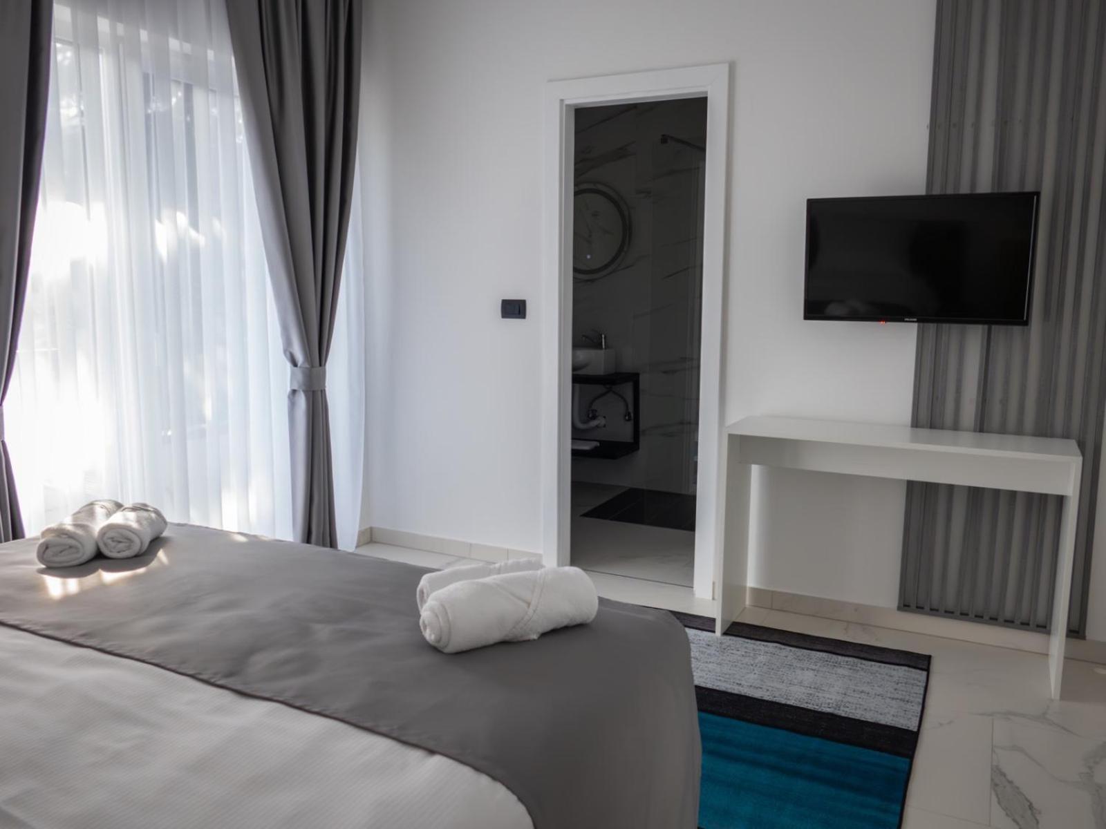 Sunny Corner Apartments วิโซโค ภายนอก รูปภาพ