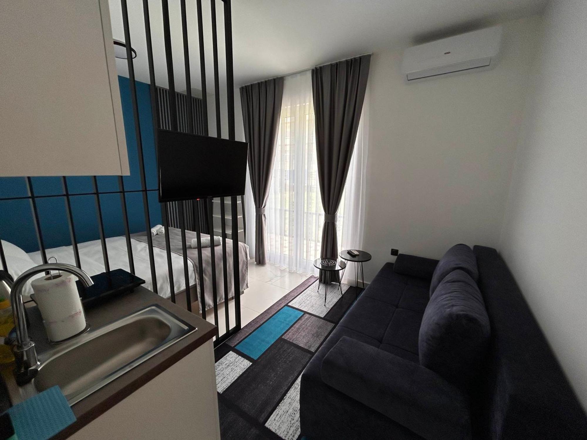 Sunny Corner Apartments วิโซโค ภายนอก รูปภาพ