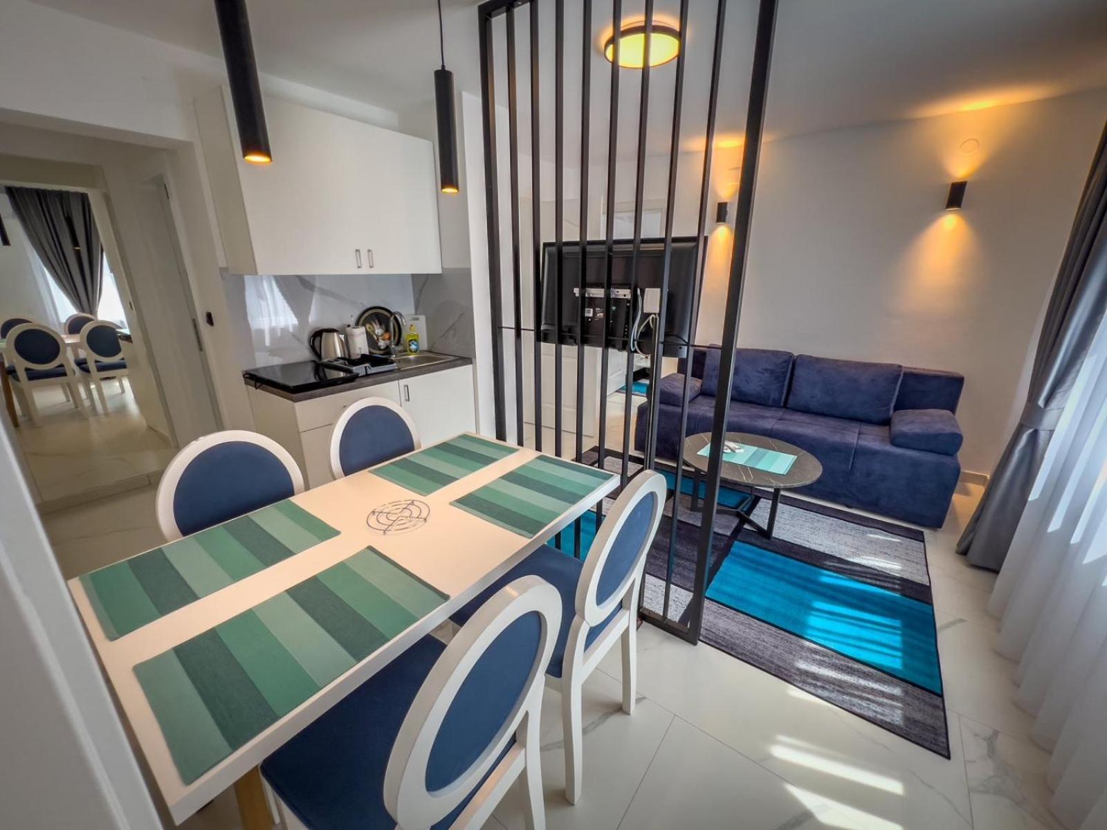 Sunny Corner Apartments วิโซโค ภายนอก รูปภาพ